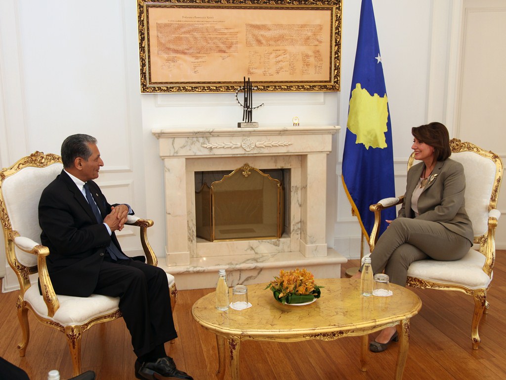 President Atifete Jahjaga Received In A Farewell Meeting Mr Farid 