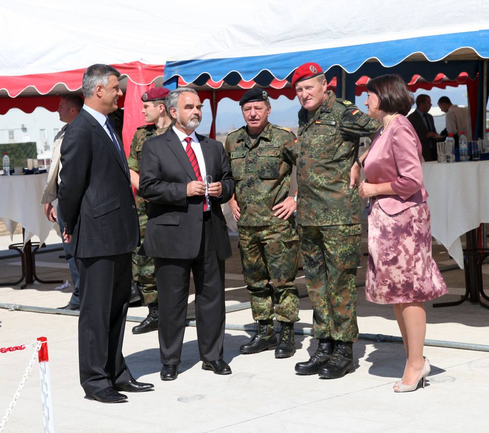 09_09_11_149038_09_09_2011_KFOR_4