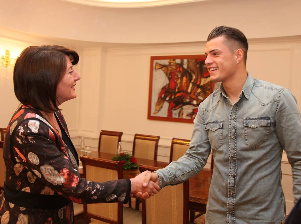 14_05_2014_6195729_14_05_2014_Takim_me_Granit_Xhaken_3