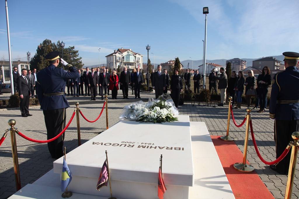 17_02_2014_3768961_17_02_2014_Homazhe_4