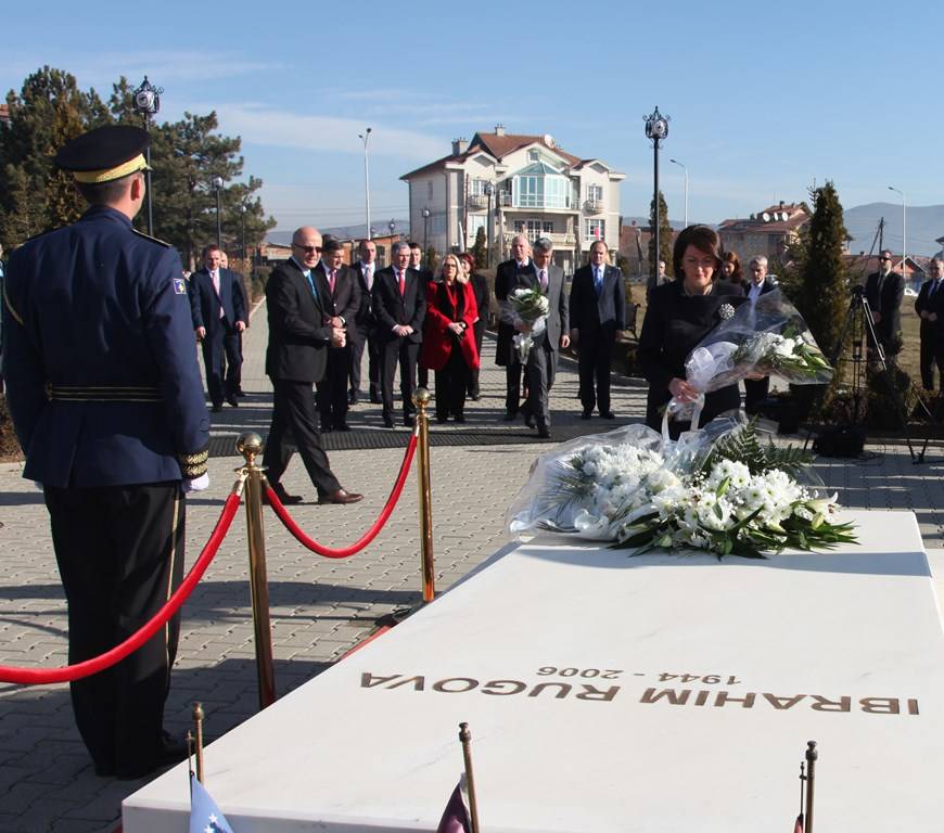 17_02_2014_6142068_17_02_2014_Homazhe_2