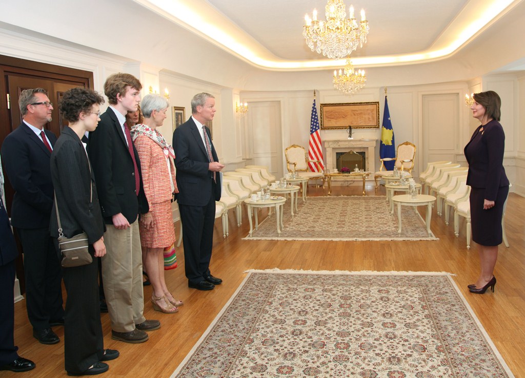 21_08_2015_9084218_21_08_2015_Ambasadori_Amerikan_3