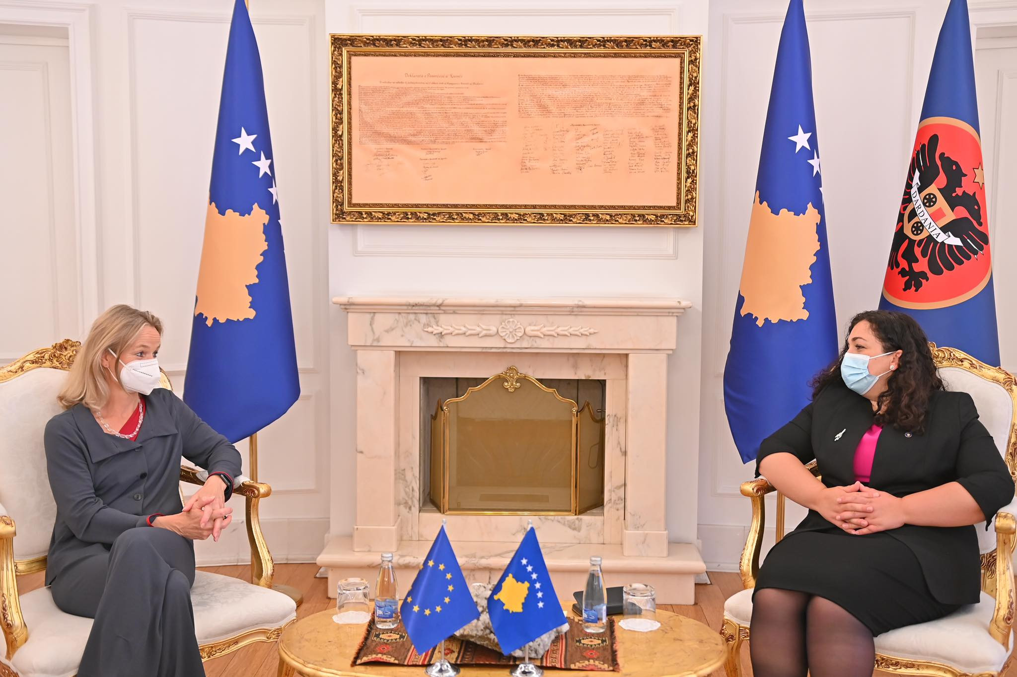 28_06_2021_6216752_Presidentja_Osmani_priti_ne_takim_raportuesen_per_Kosoven_neParlamentin_Evropian__Viola_von_Cramon___Taubadel_0