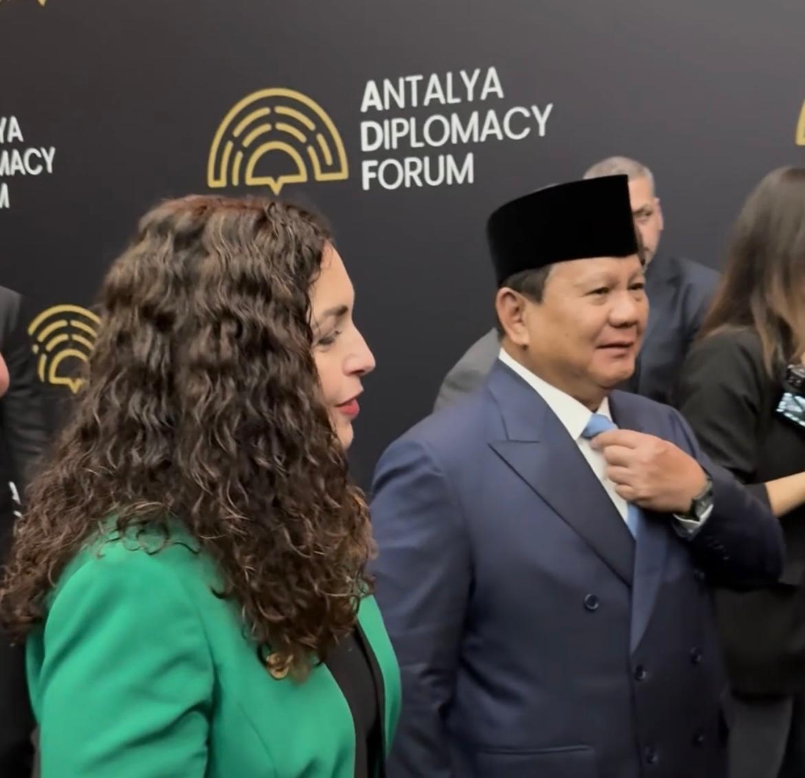 Forumi Diplomatik i Antalyas-14