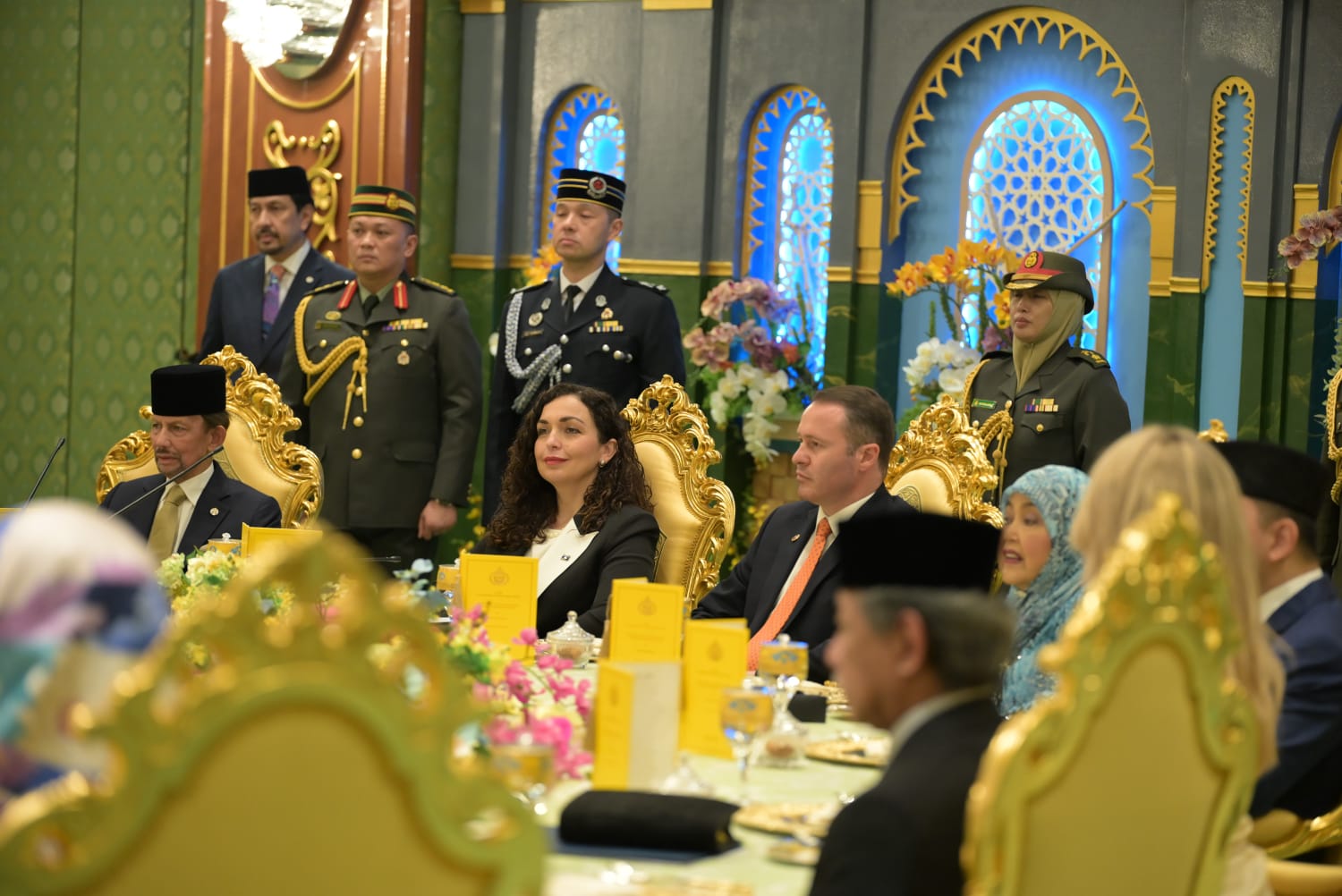 “Mora fjalë” solli në zemër të Brunei Darussalam tingujt e kësaj kënge emblematike-1