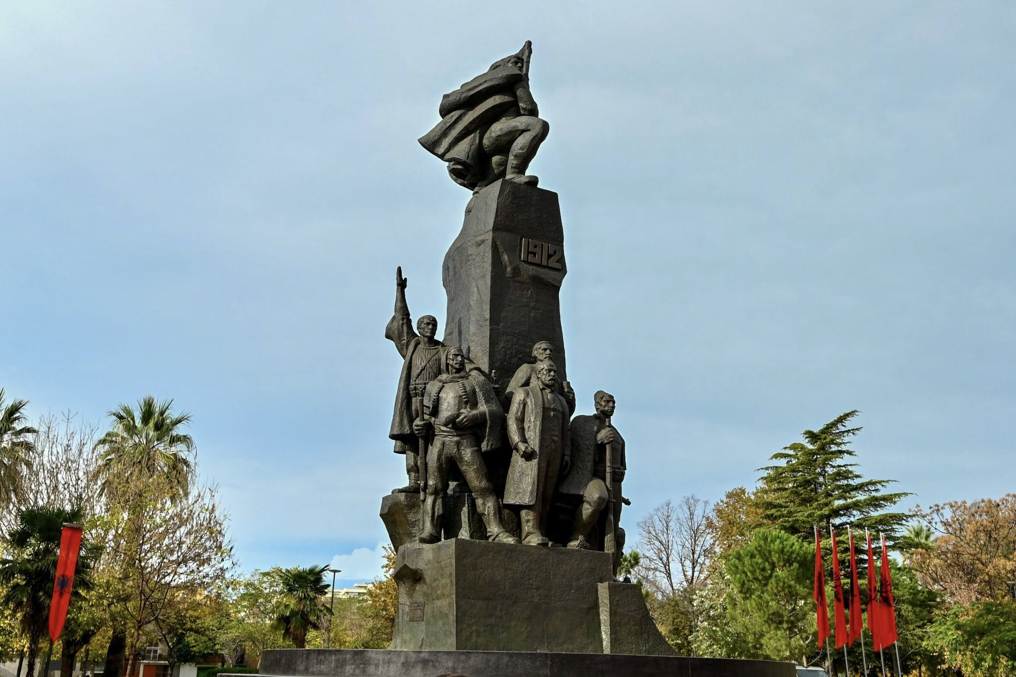 Presidentja 113 vjet më parë, në Vlorë u ngrit flamuri që bashkon zemrat e gjithë shqiptarëve kudo që janë-24