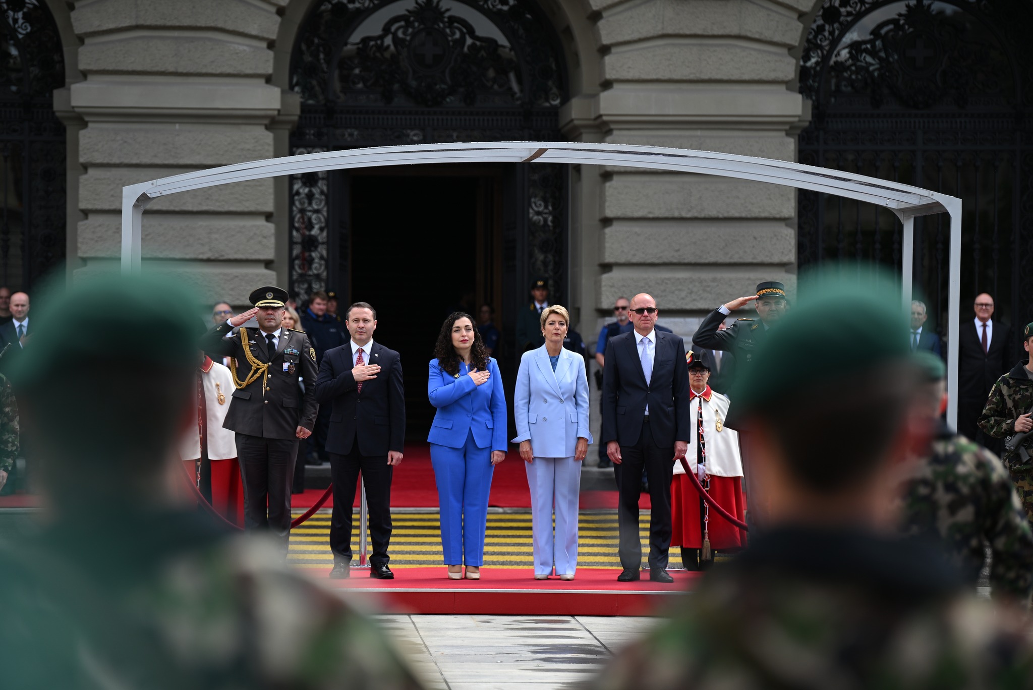 Presidentja Faleminderit mërgatë! Faleminderit Zvicër për këtë pritje madhështore!-1