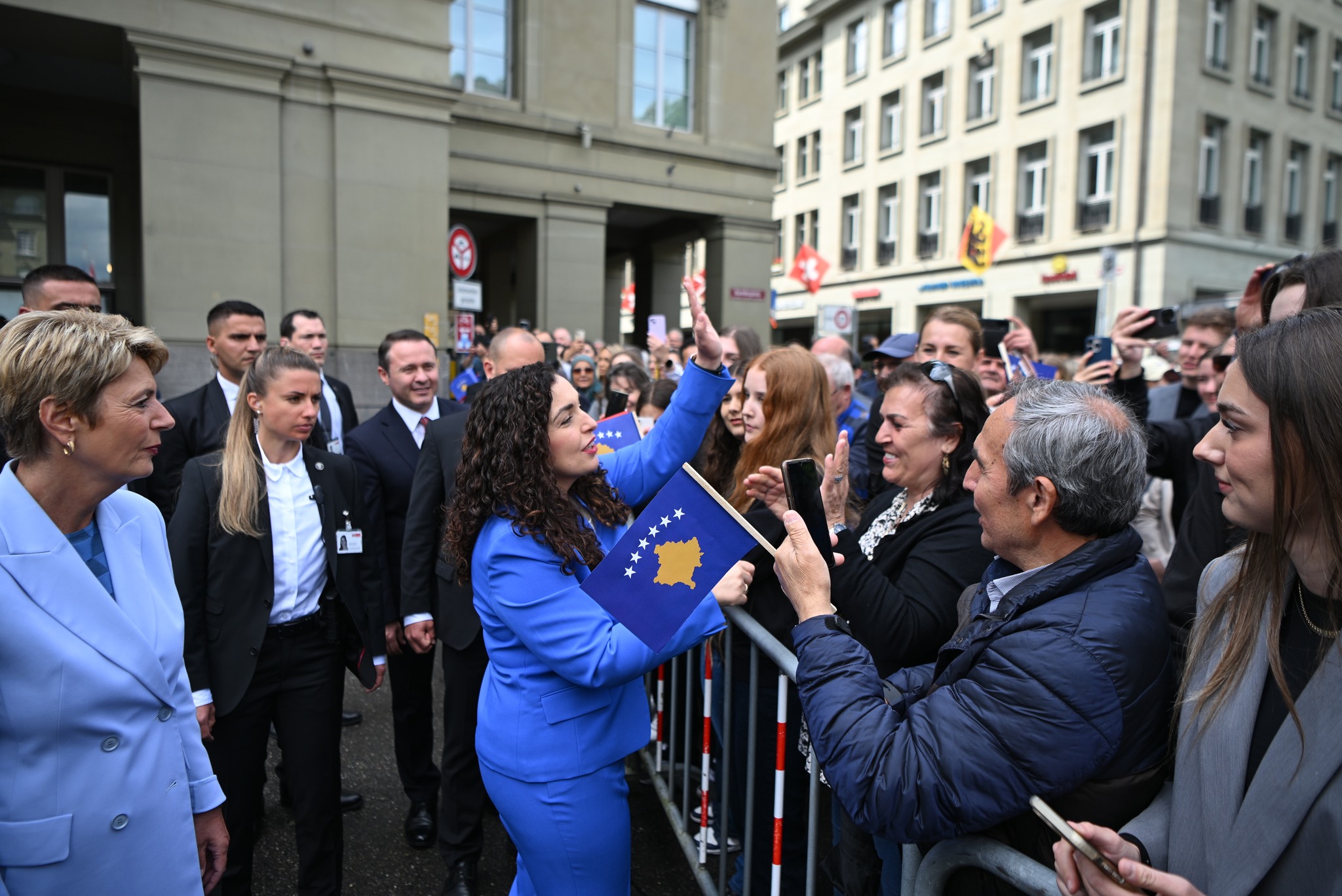 Presidentja Faleminderit mërgatë! Faleminderit Zvicër për këtë pritje madhështore!-25