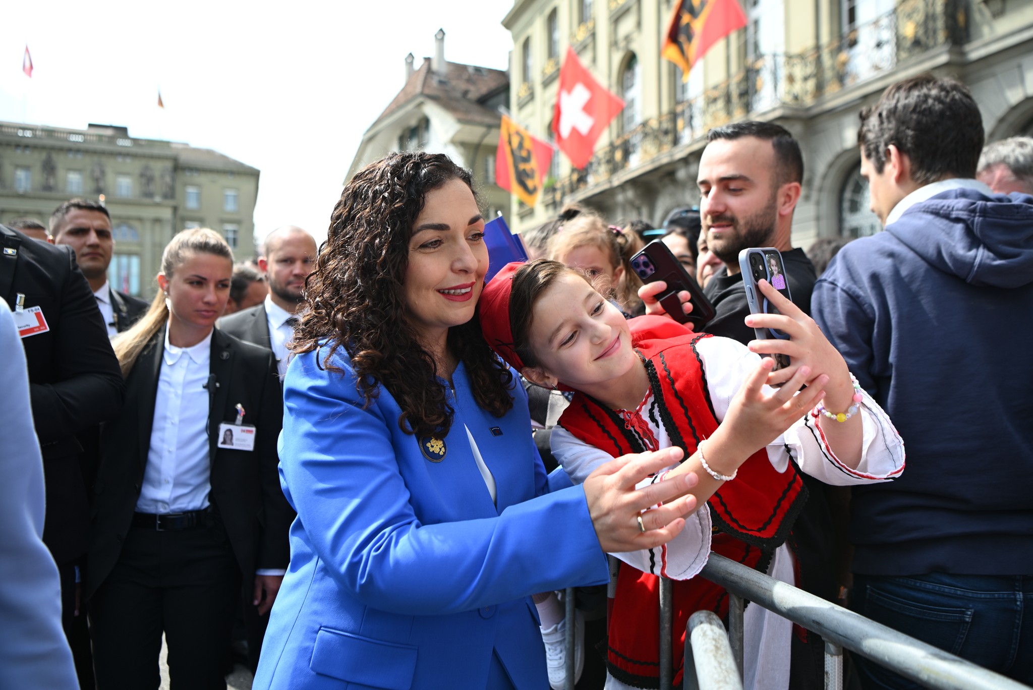Presidentja Faleminderit mërgatë! Faleminderit Zvicër për këtë pritje madhështore!-28