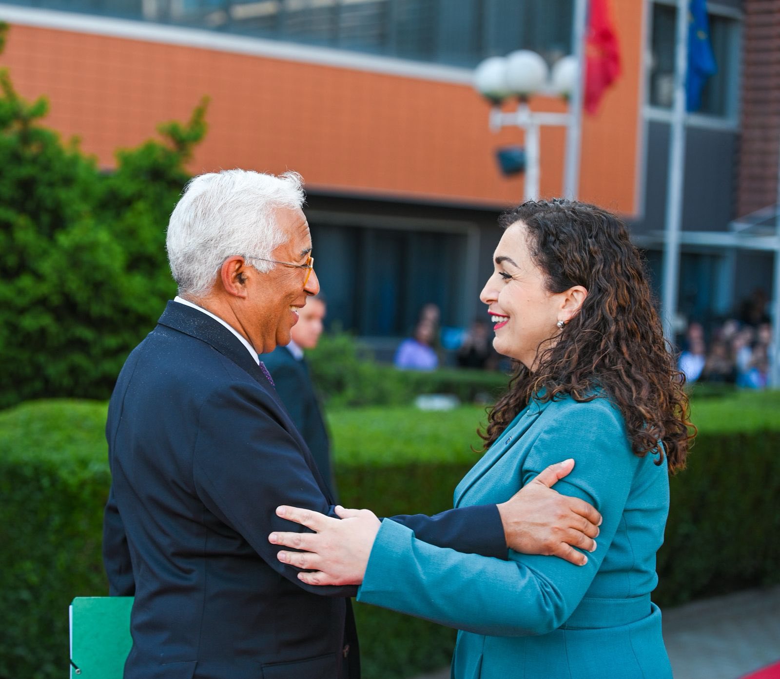 Presidentja Kosova është gati për hapa të mëdhenj drejt BE-së. Është koha që edhe BE-ja të tregojë vendosmëri-1