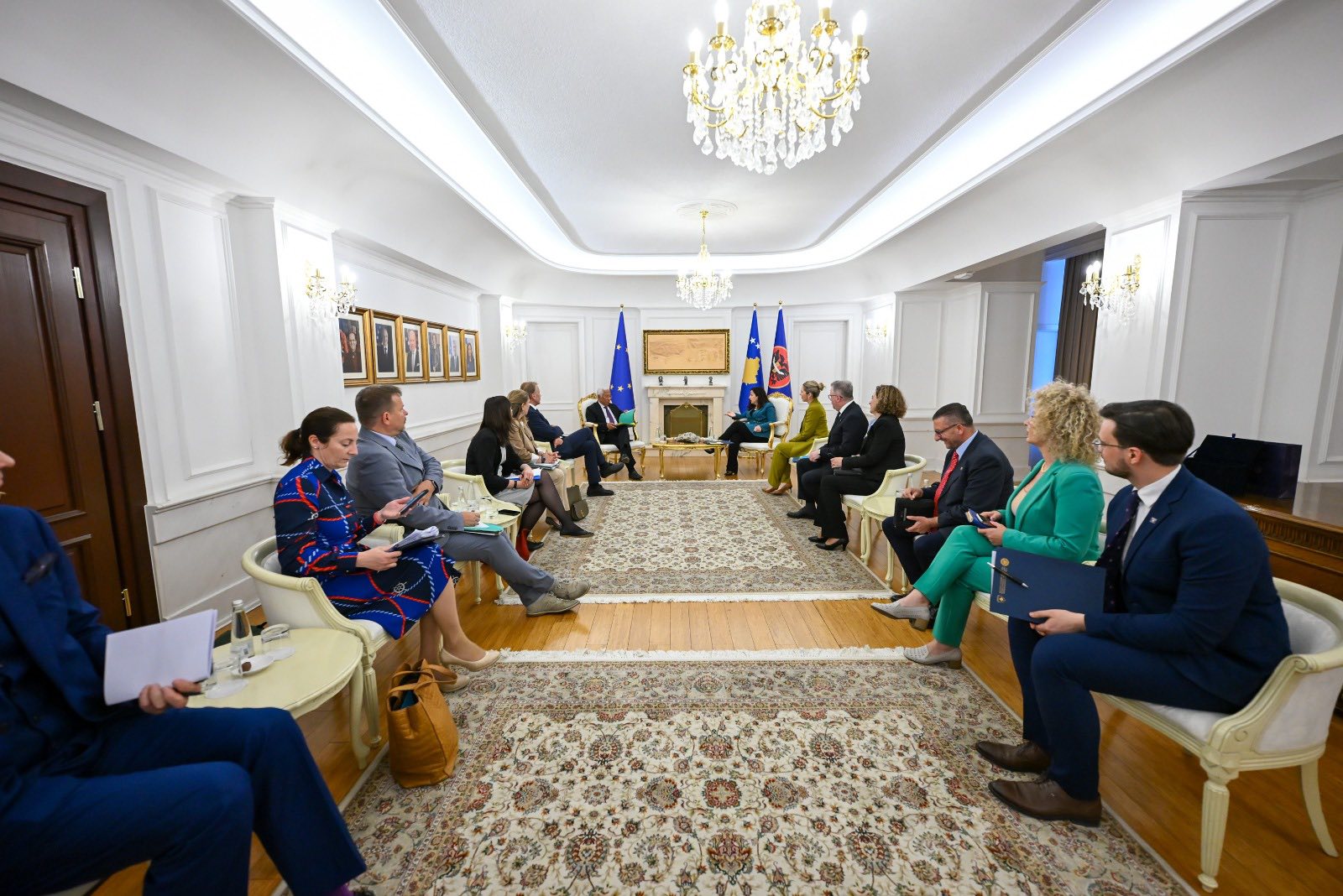 Presidentja Kosova është gati për hapa të mëdhenj drejt BE-së. Është koha që edhe BE-ja të tregojë vendosmëri-7