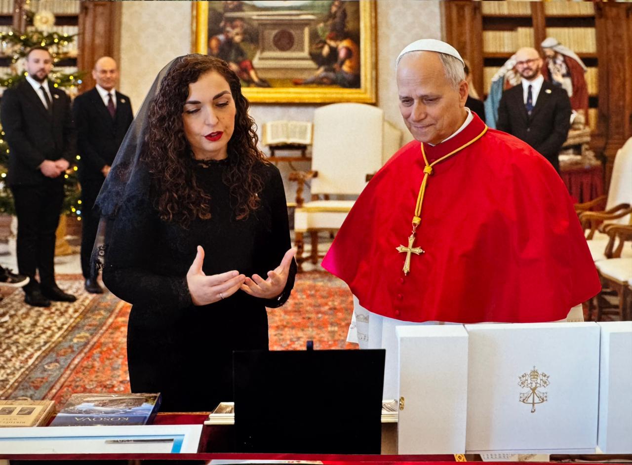 Presidentja Kosova mbetet e përkushtuar t’i forcojë marrëdhëniet me Selinë e Shenjtë dhe ta avancojë miqësinë tonë historike-6