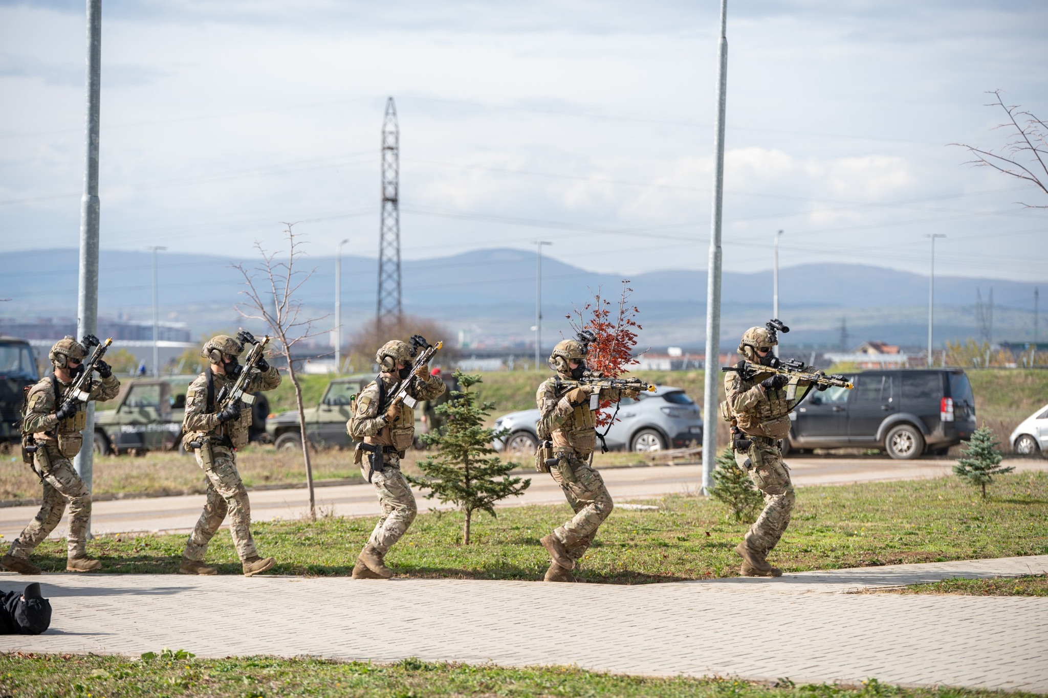 Presidentja Njësia e Operacioneve Speciale e FSK-së, krenaria, nderi dhe zemra e pathyeshme e Kosovës-18