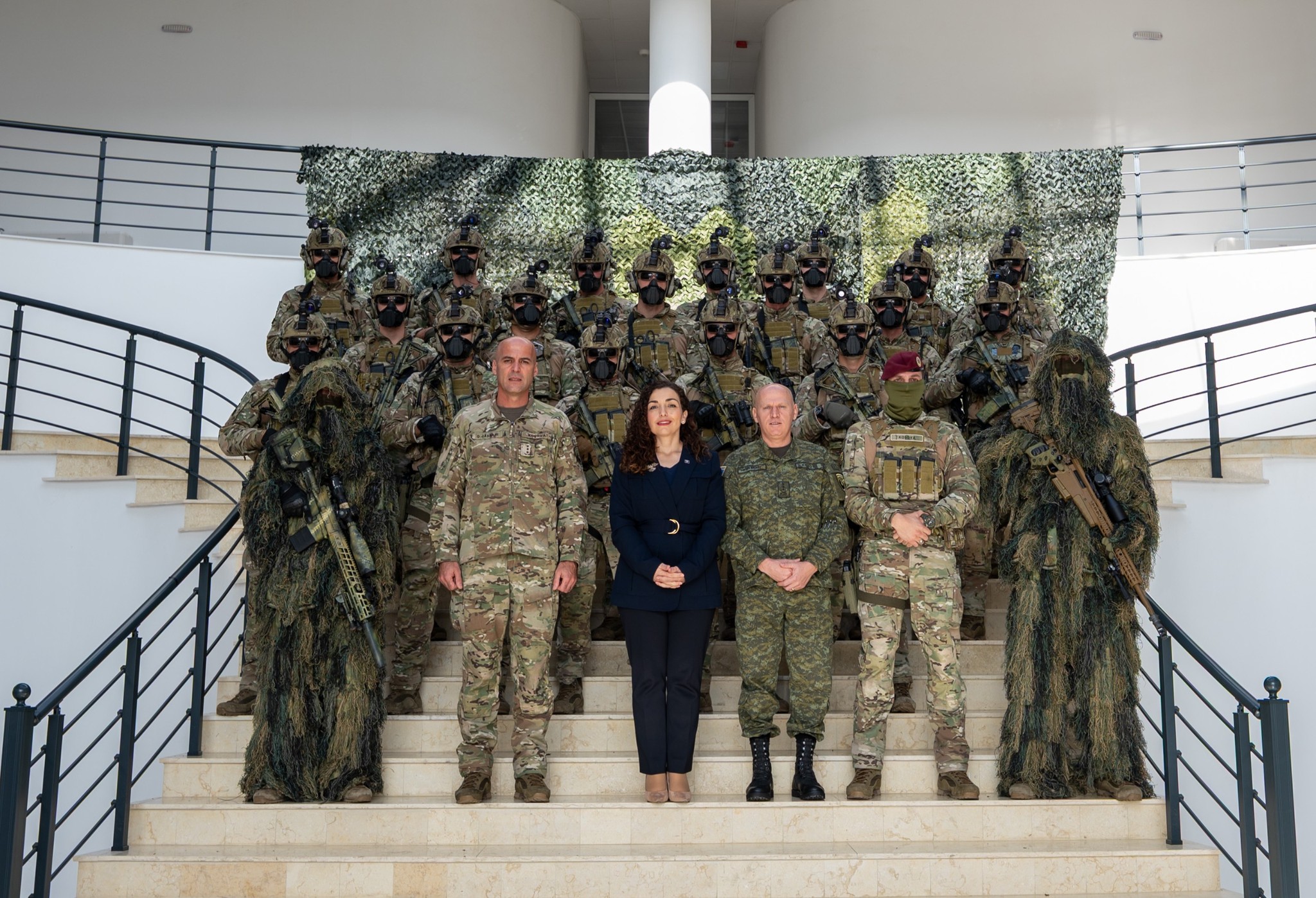 Presidentja Njësia e Operacioneve Speciale e FSK-së, krenaria, nderi dhe zemra e pathyeshme e Kosovës-21