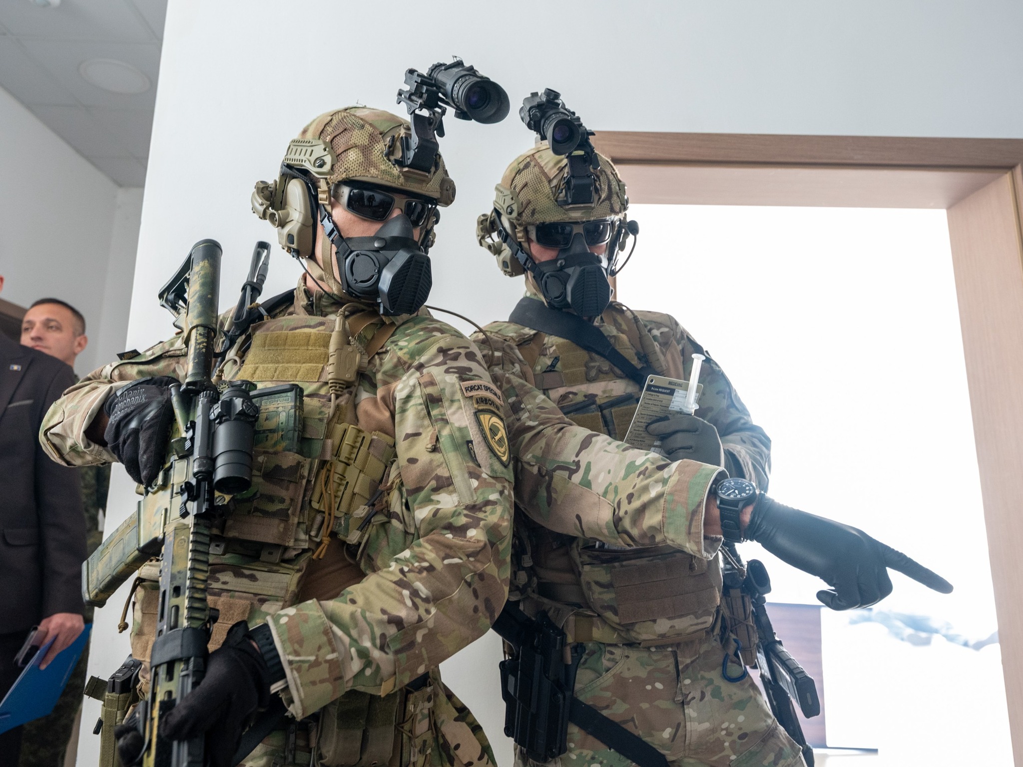 Presidentja Njësia e Operacioneve Speciale e FSK-së, krenaria, nderi dhe zemra e pathyeshme e Kosovës-8