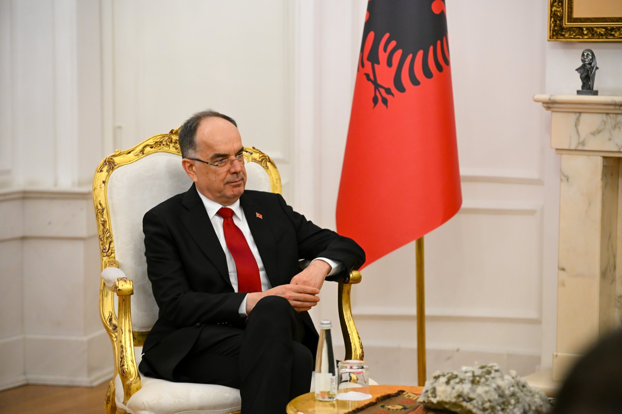 Presidentja Osmani 18-vjetori i Pavarësisë së Kosovës na bëri bashkë me Presidentin e Shqipërisë, Bajram Begaj-6