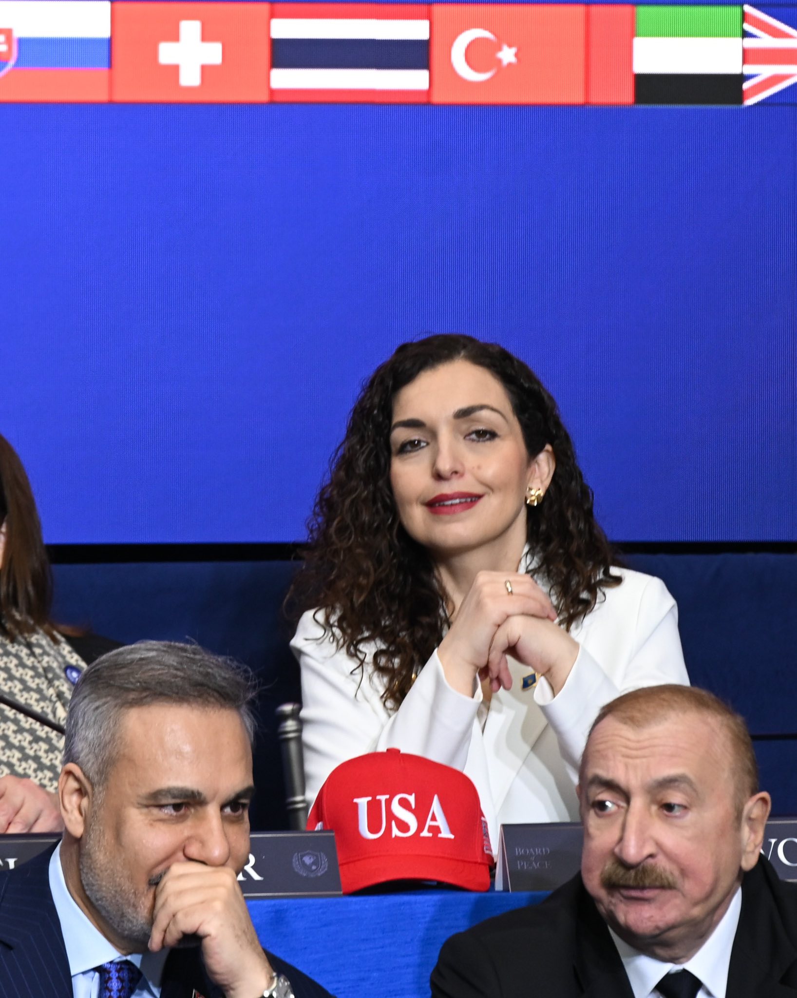 Presidentja Osmani Bashkë me Amerikën dhe aleatë të tjerë - për paqen, për sigurinë, për të ardhmen!-11