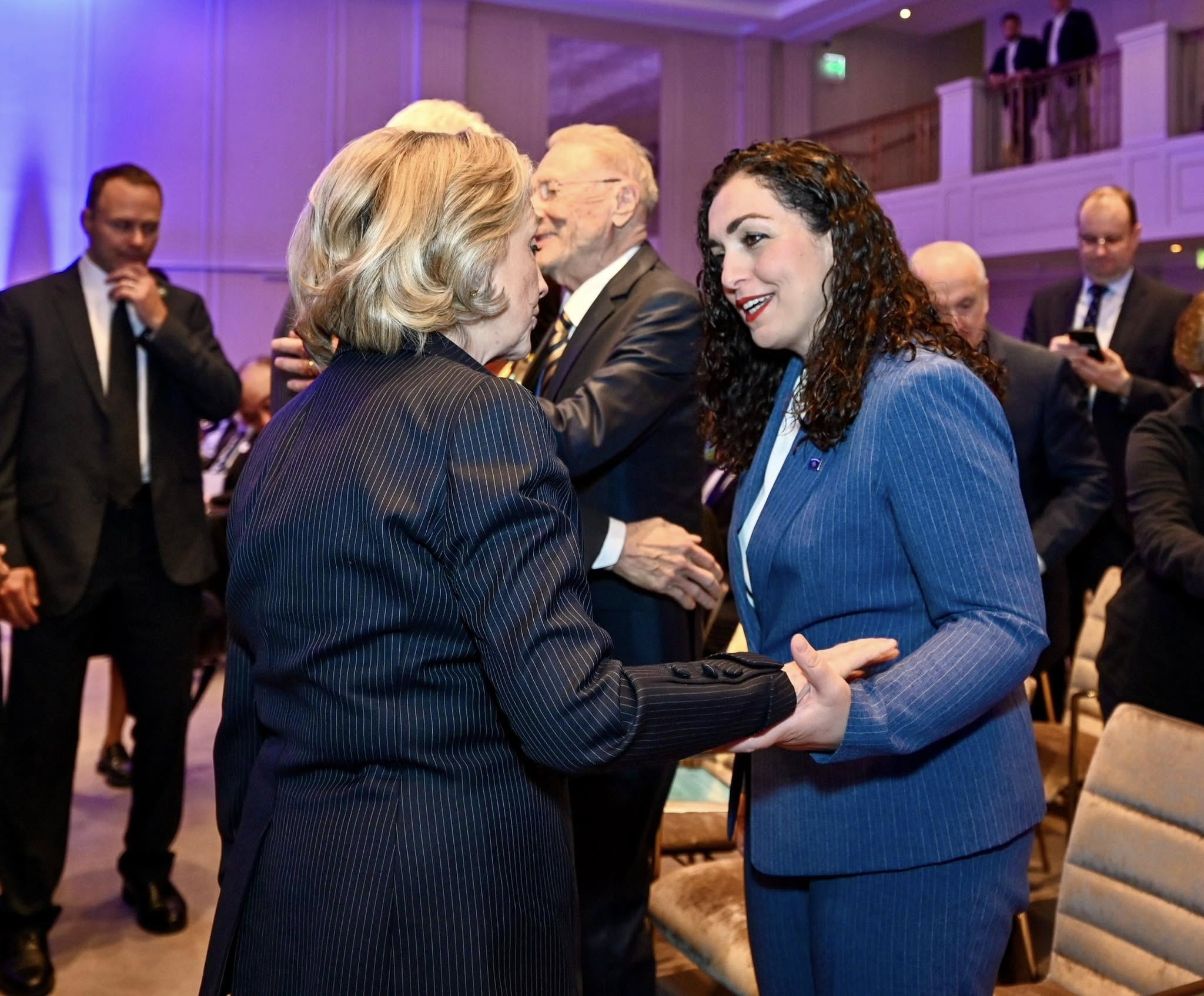 Presidentja Osmani Demokracia për ne nuk është vetëm njëra nga opsionet- është opsioni i vetëm-2