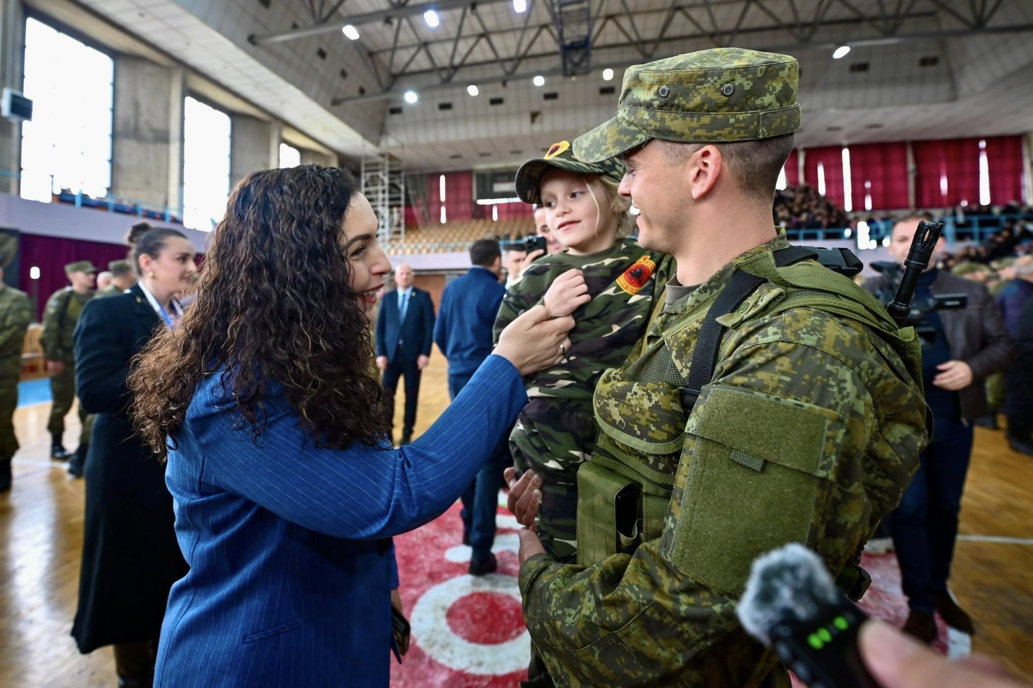 Presidentja Osmani Forca e Sigurisë së Kosovës rritet, e ardhmja jonë forcohet!-14
