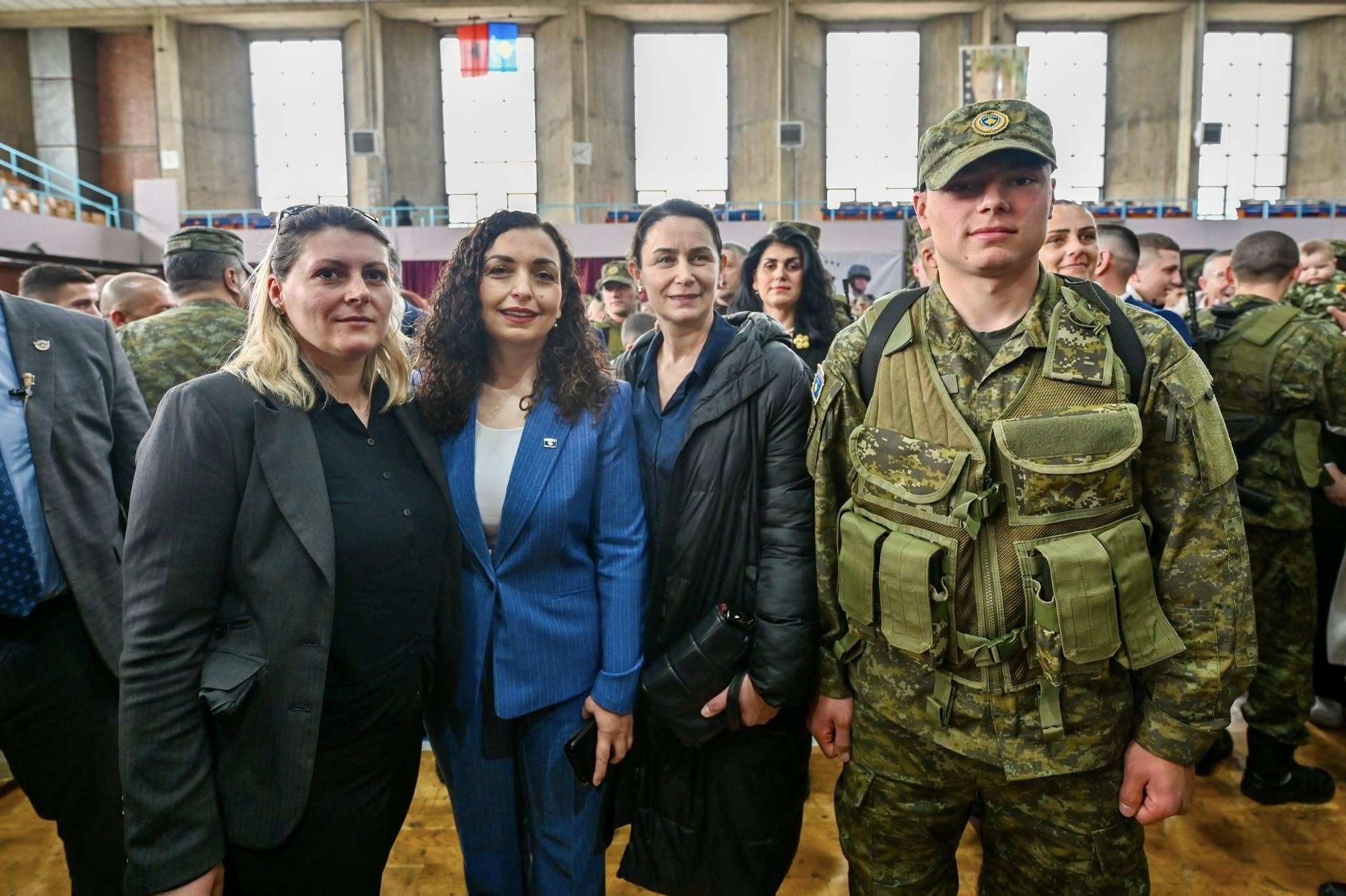 Presidentja Osmani Forca e Sigurisë së Kosovës rritet, e ardhmja jonë forcohet!-24