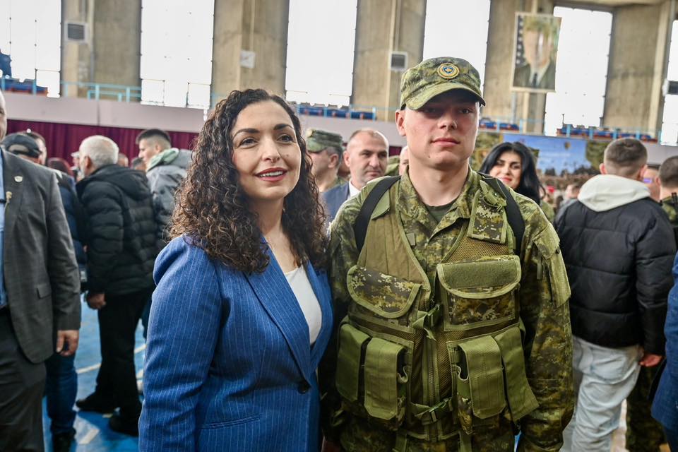 Presidentja Osmani Forca e Sigurisë së Kosovës rritet, e ardhmja jonë forcohet!-25