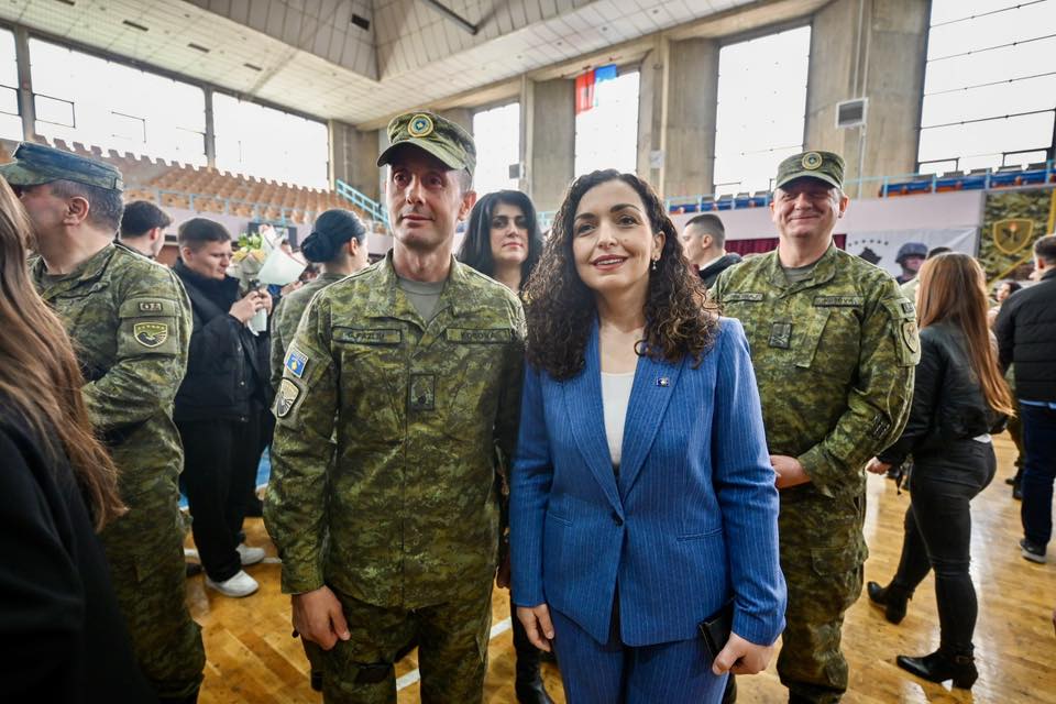 Presidentja Osmani Forca e Sigurisë së Kosovës rritet, e ardhmja jonë forcohet!-32