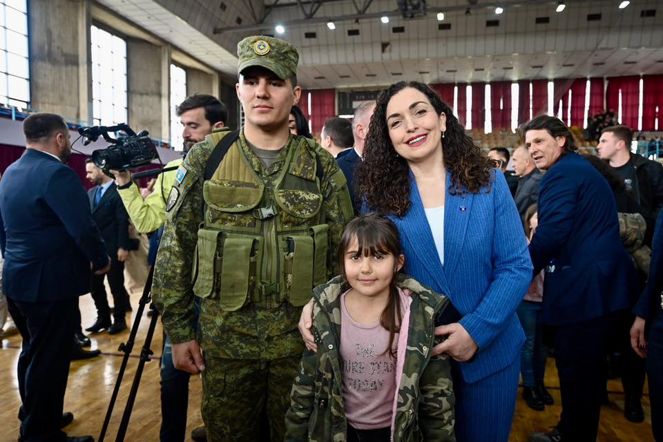 Presidentja Osmani Forca e Sigurisë së Kosovës rritet, e ardhmja jonë forcohet!-35