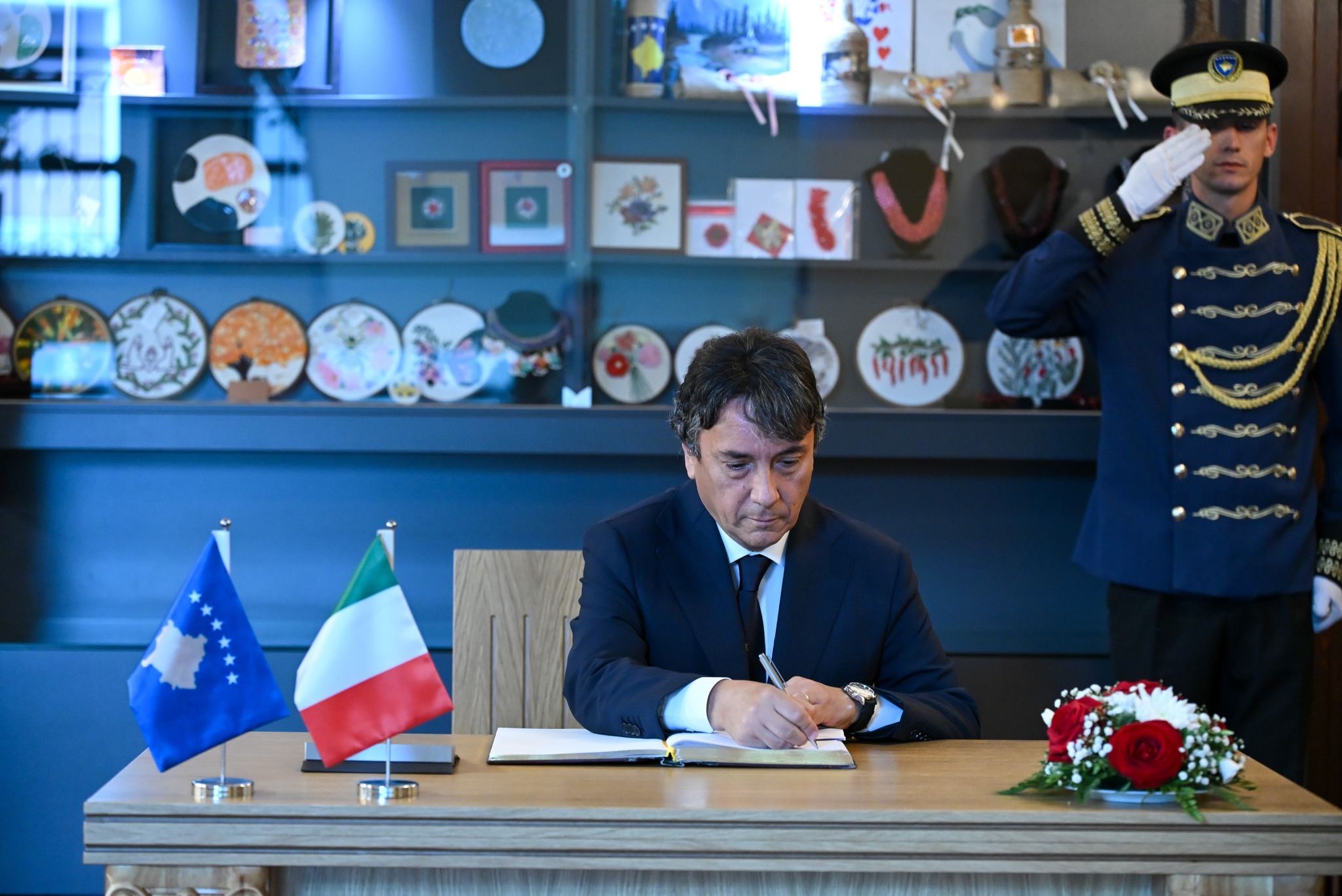Presidentja Osmani pranoi letrat kredenciale nga ambasadori i ri i Italisë, Maurizio Antonini-3