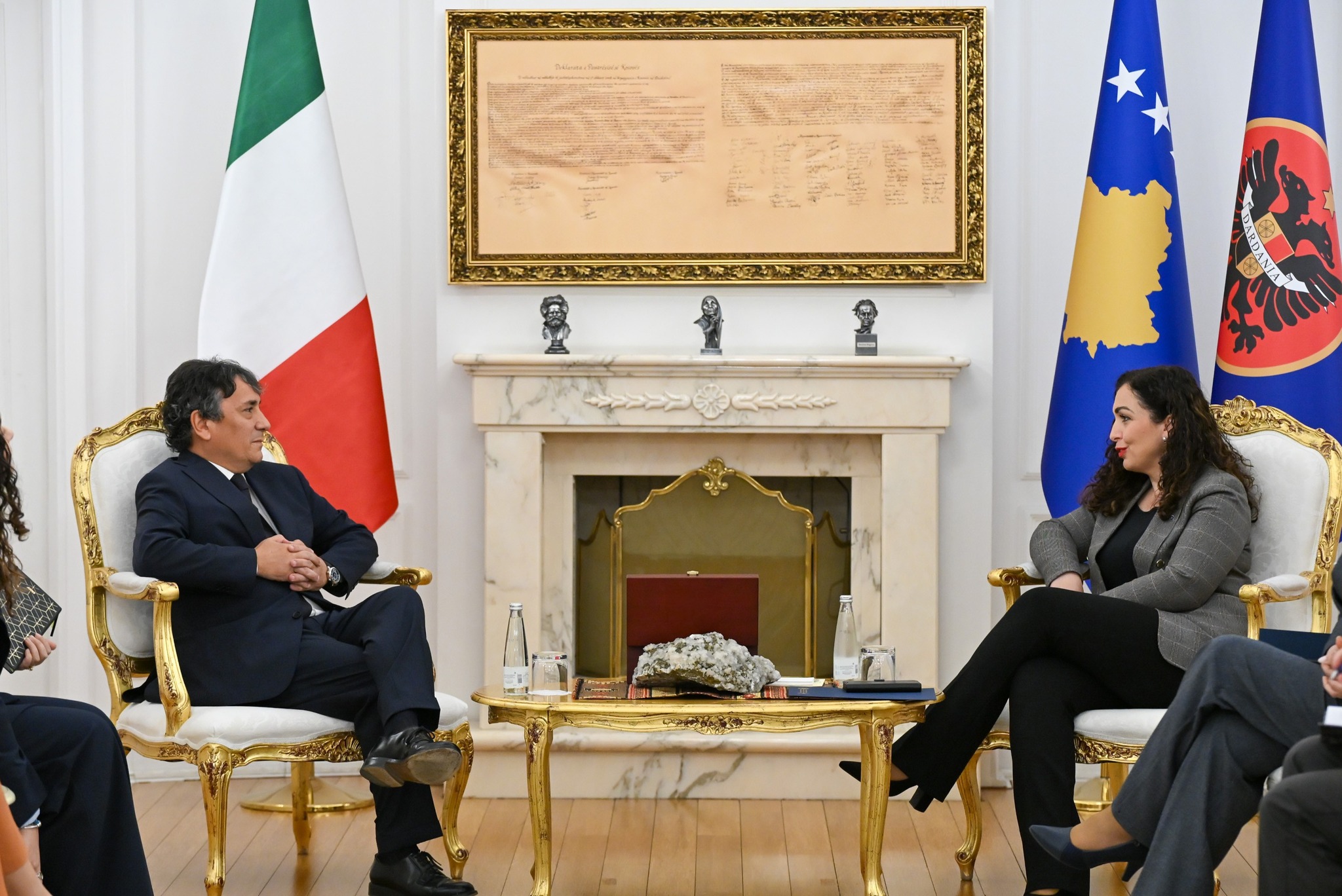 Presidentja Osmani pranoi letrat kredenciale nga ambasadori i ri i Italisë, Maurizio Antonini-6
