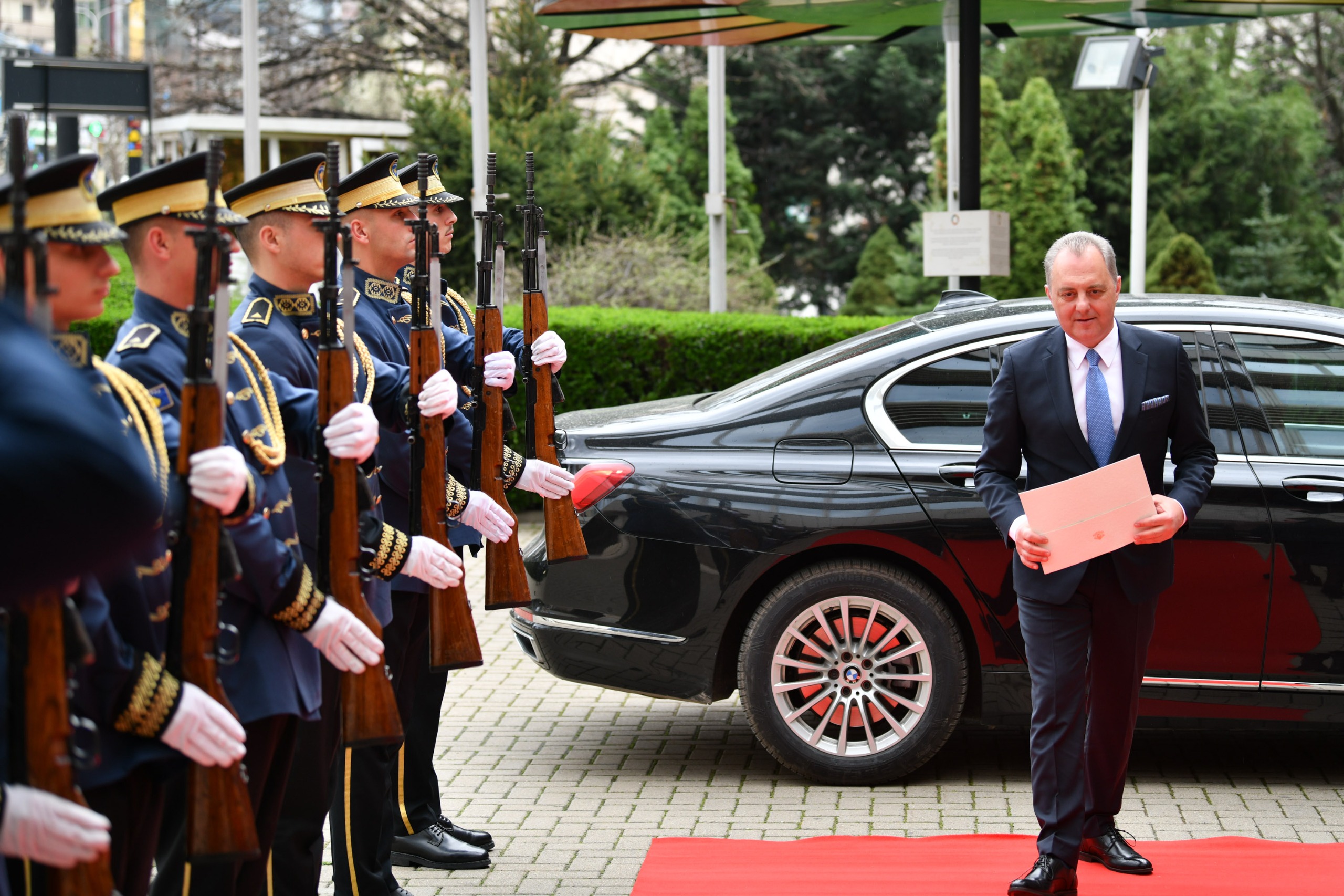 Presidentja Osmani pranoi letrat kredenciale të ambasadorit të ri të Bullgarisë në Kosovë, Hristo Kraevski-4