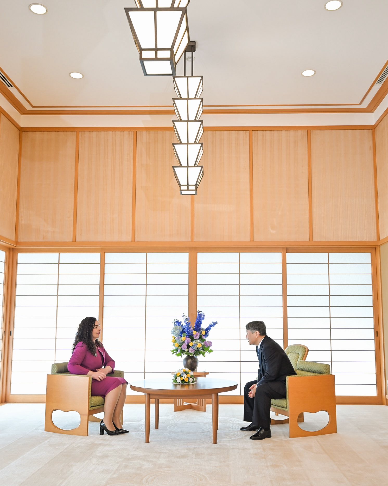 Presidentja Osmani pritet në takim nga Lartmadhëria e Tij, Perandori i Japonisë-1