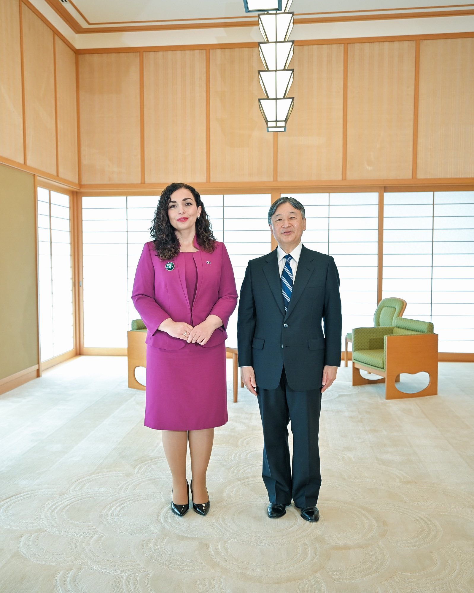 Presidentja Osmani pritet në takim nga Lartmadhëria e Tij, Perandori i Japonisë-2