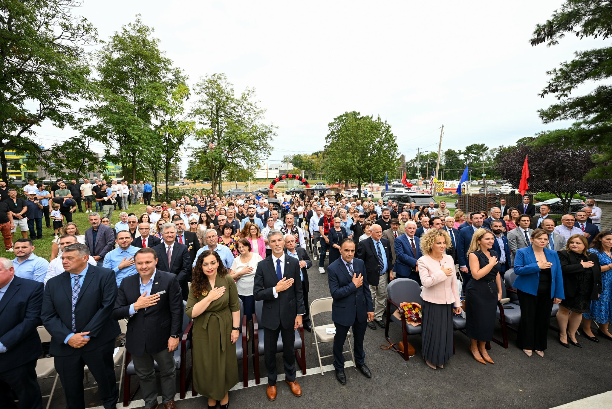 Presidentja Osmani pritet nga mërgata jonë në Philadelphia-2