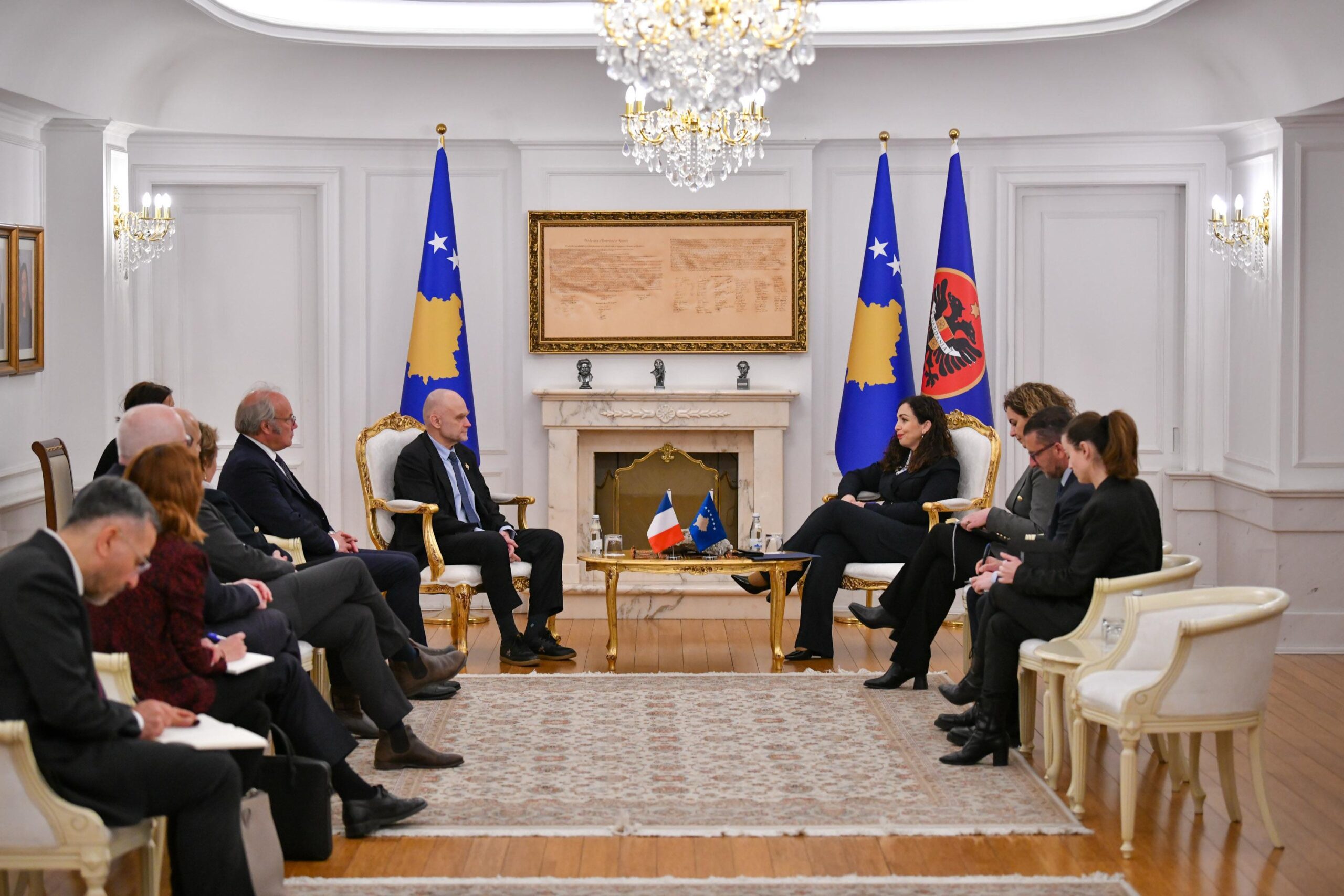 Presidentja Osmani priti në takim delegacionin e Asamblesë Kombëtare të Francës-1