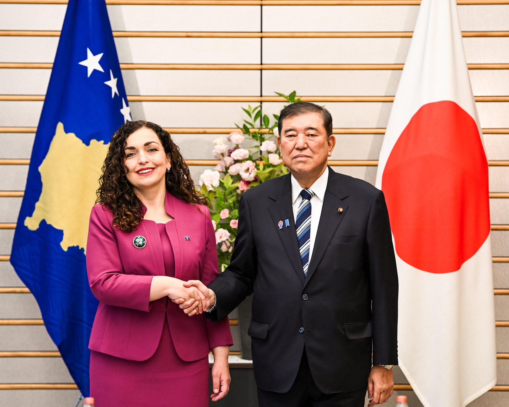 Presidentja Osmani takoi Kryeministrin japonez Shigeru Ishiba-11