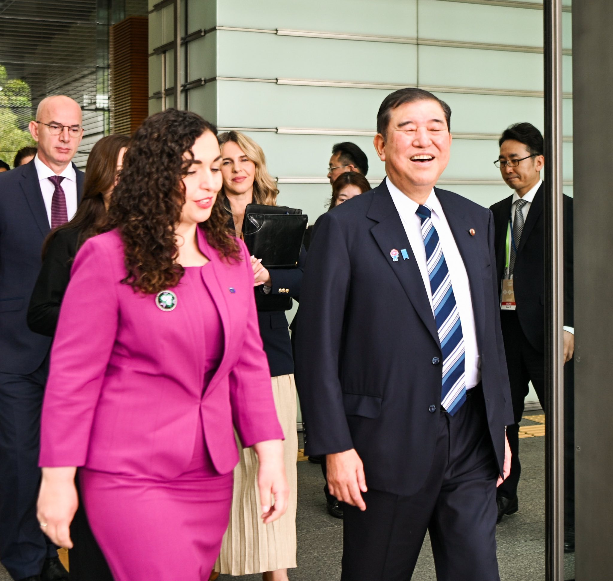 Presidentja Osmani takoi Kryeministrin japonez Shigeru Ishiba-5