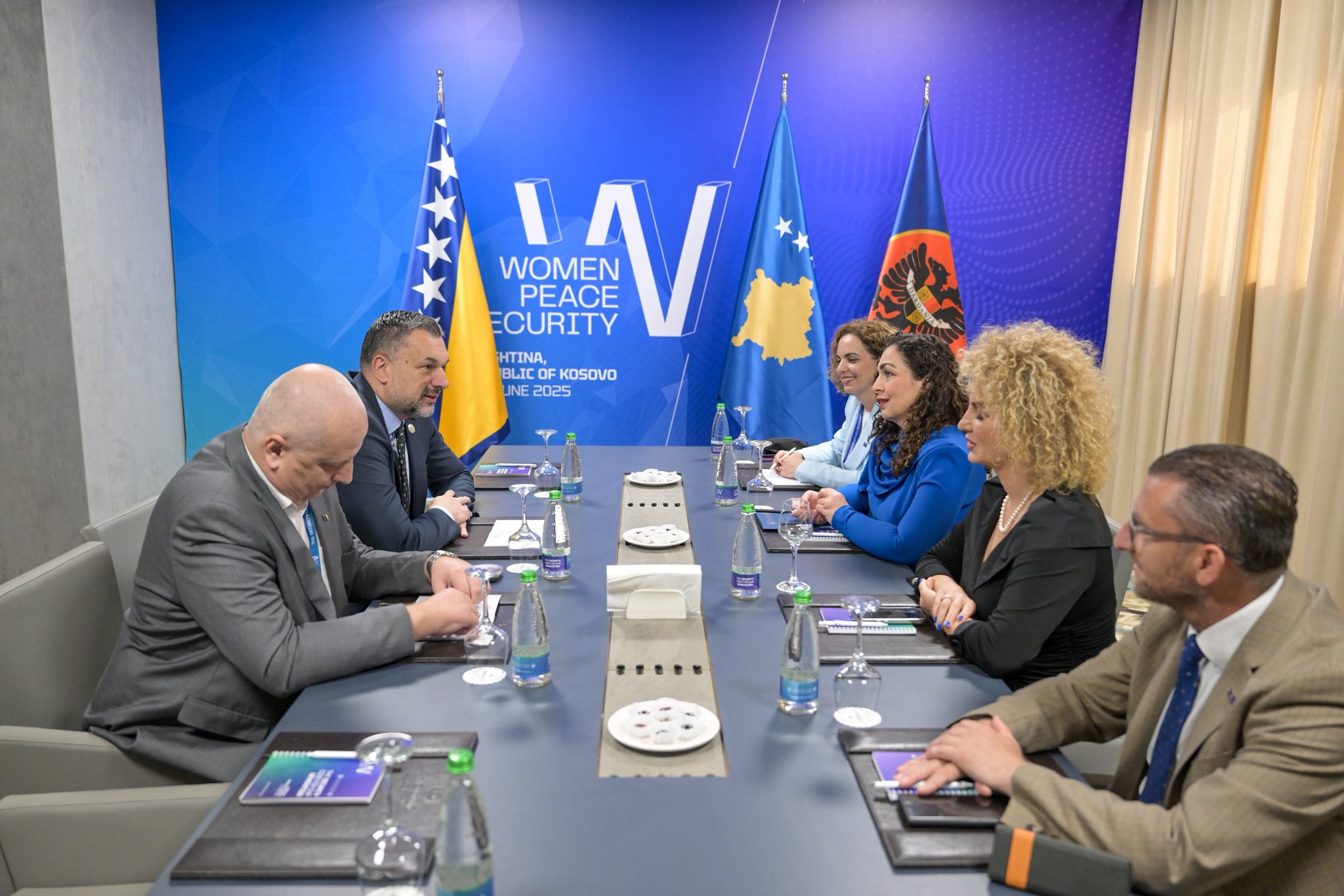 Presidentja Osmani takoi Ministrin e Punëve të Jashtme të Bosnjë e Hercegovinës, Elmedin Konaković-1