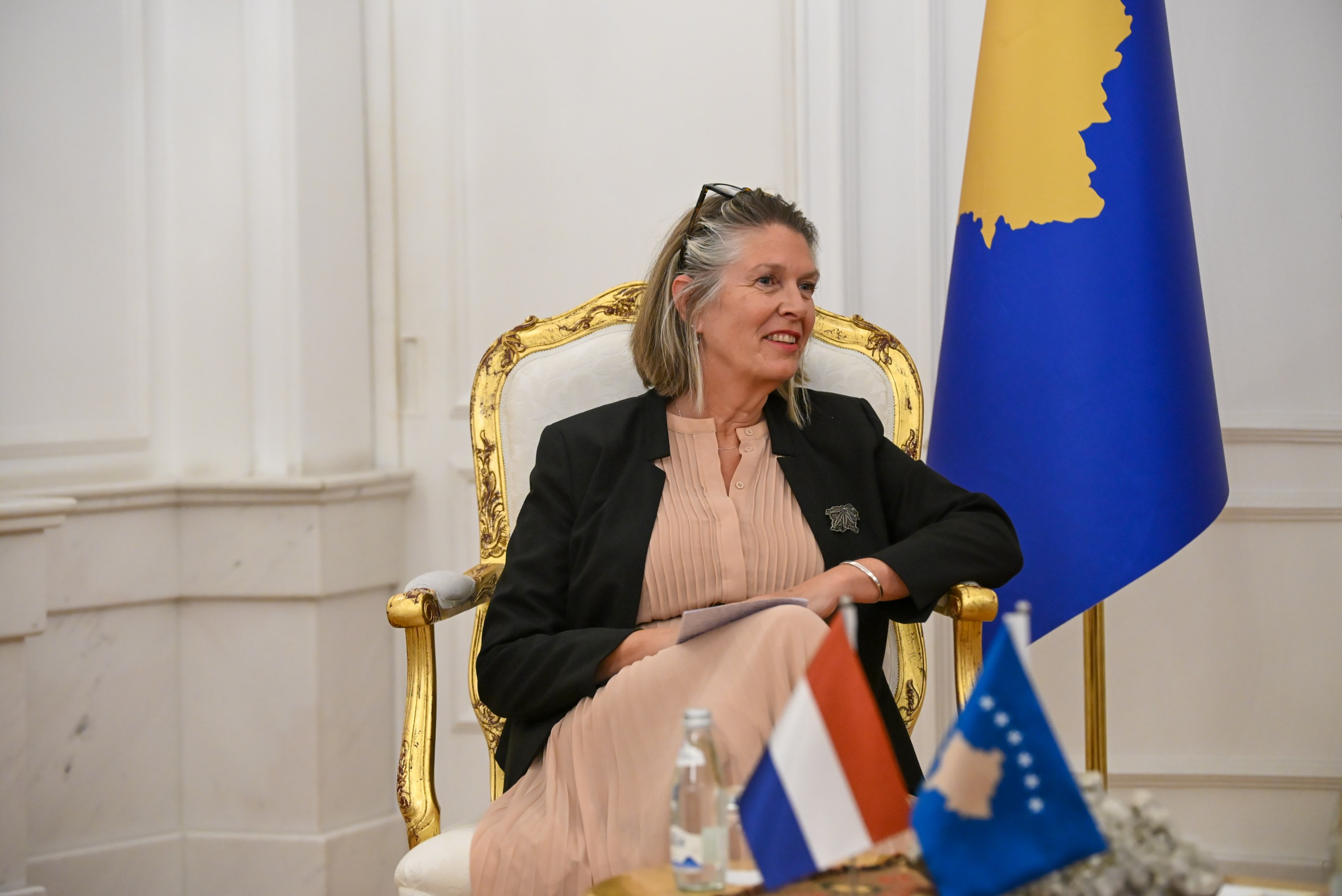 Presidentja Osmani takoi ambasadorët e Holandës, Finlandës dhe Suedisë-2