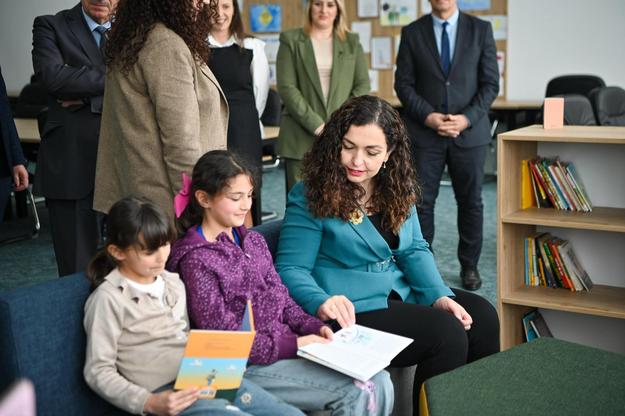 Presidentja Osmani vizitoi komunën e Shtimes dhe atë të Ferizajt-7