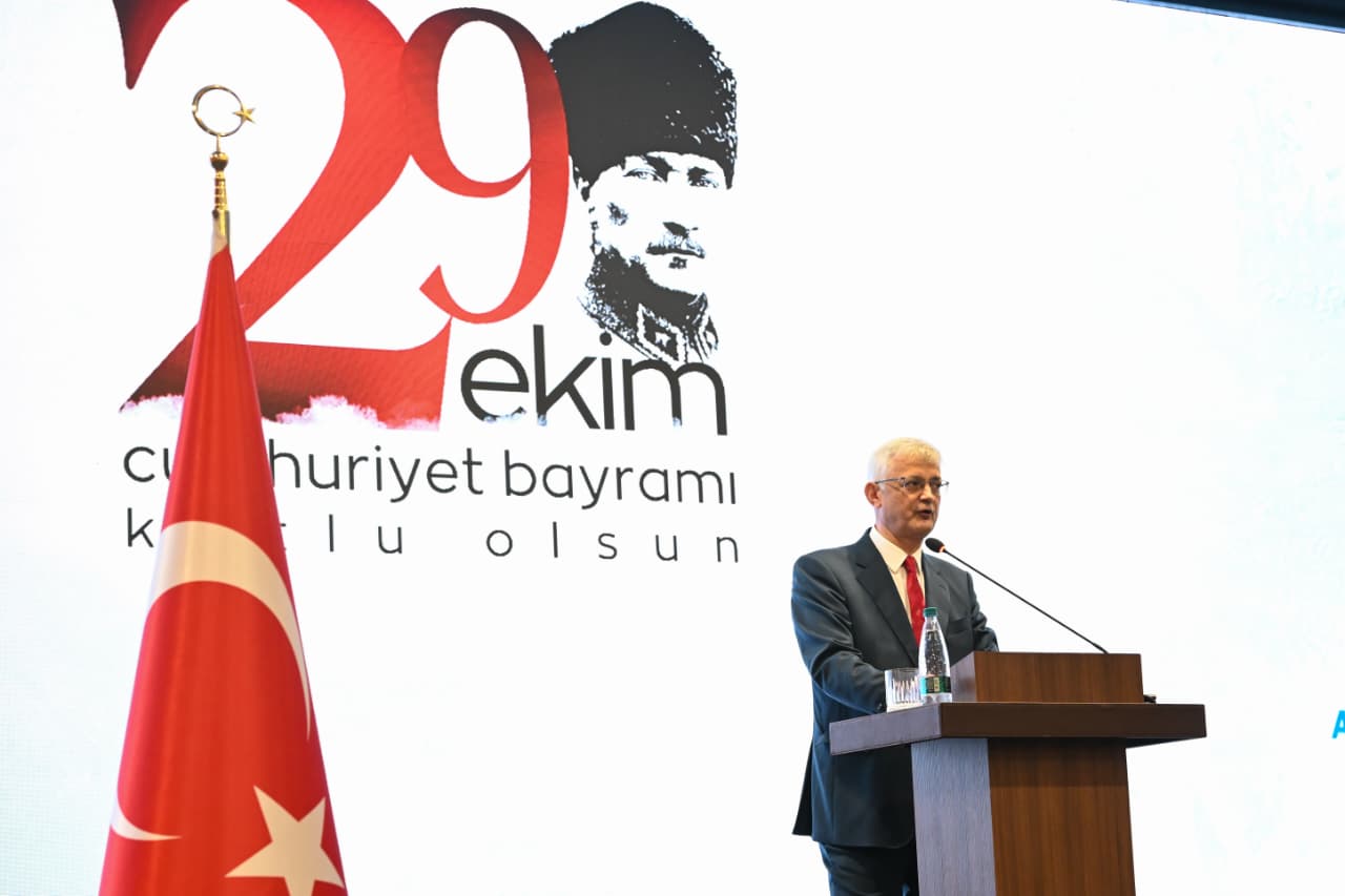 Presidentja Shiroka Pula mori pjesë në ceremoninë e shënimit të 103-vjetorit të Republikës së Turqisë-3