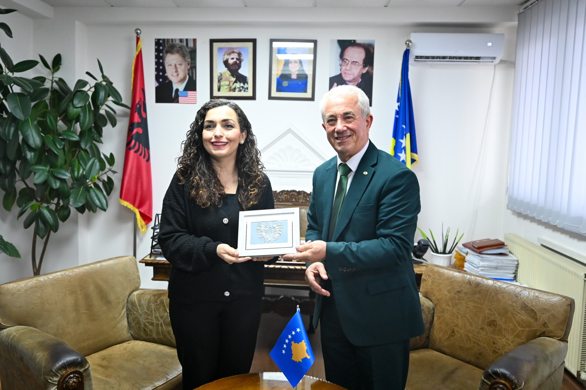 Presidentja e Republikës së Kosovës, Vjosa Osmani ka vizituar sot komunën e Dragashit-15