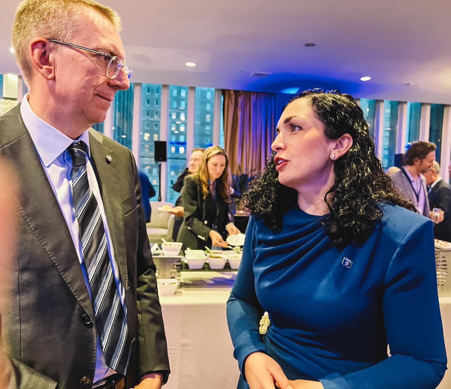 Pritja e Presidentit Clinton dhe Sekretares Clinton në New York_4